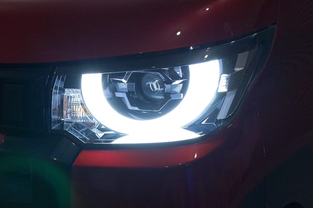 デリカミニ 強発光LEDデイライト加工