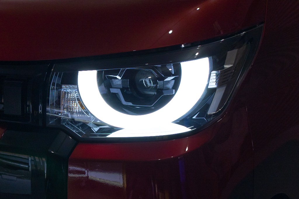 デリカミニ 強発光LEDデイライト加工