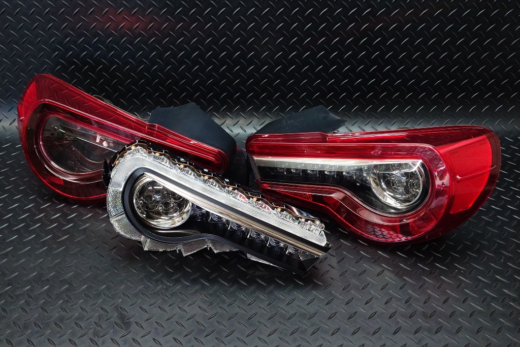 ZN6 86 シーケンシャルウインカー加工LEDテールランプ