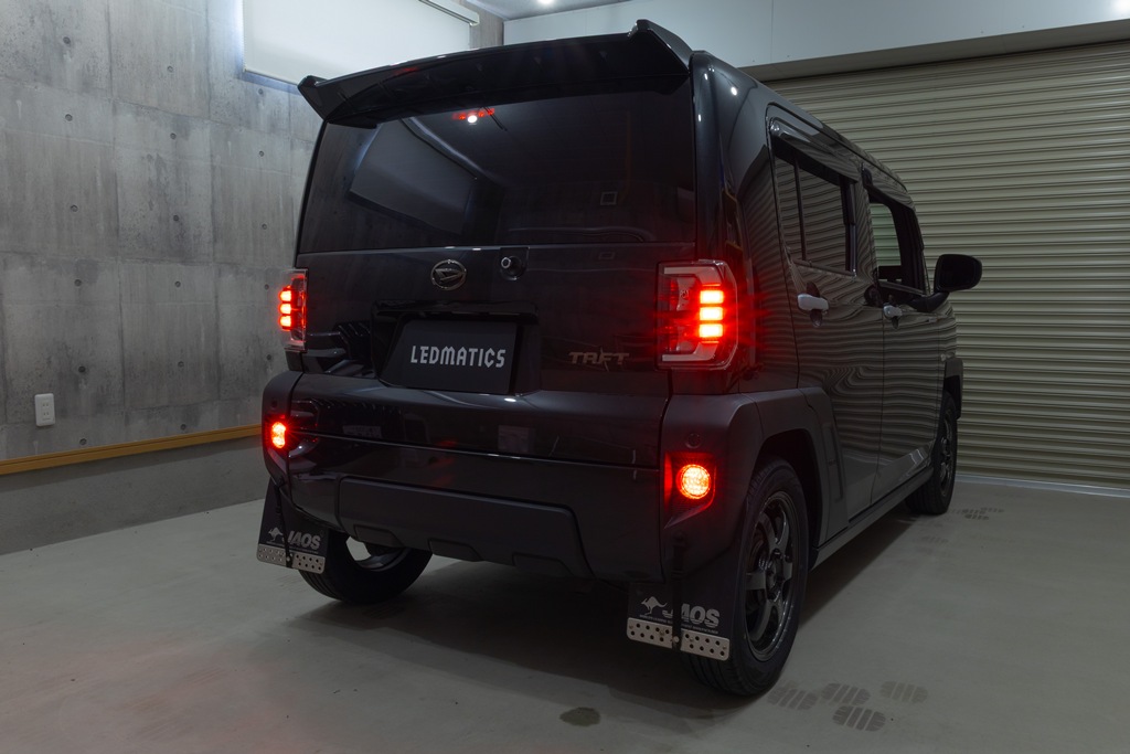 LA900S タフト LEDリフレクター取り付け