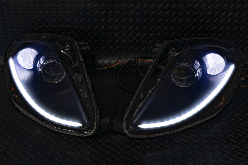 フェラーリF430 シーケンシャルウインカー＆デイライト加工