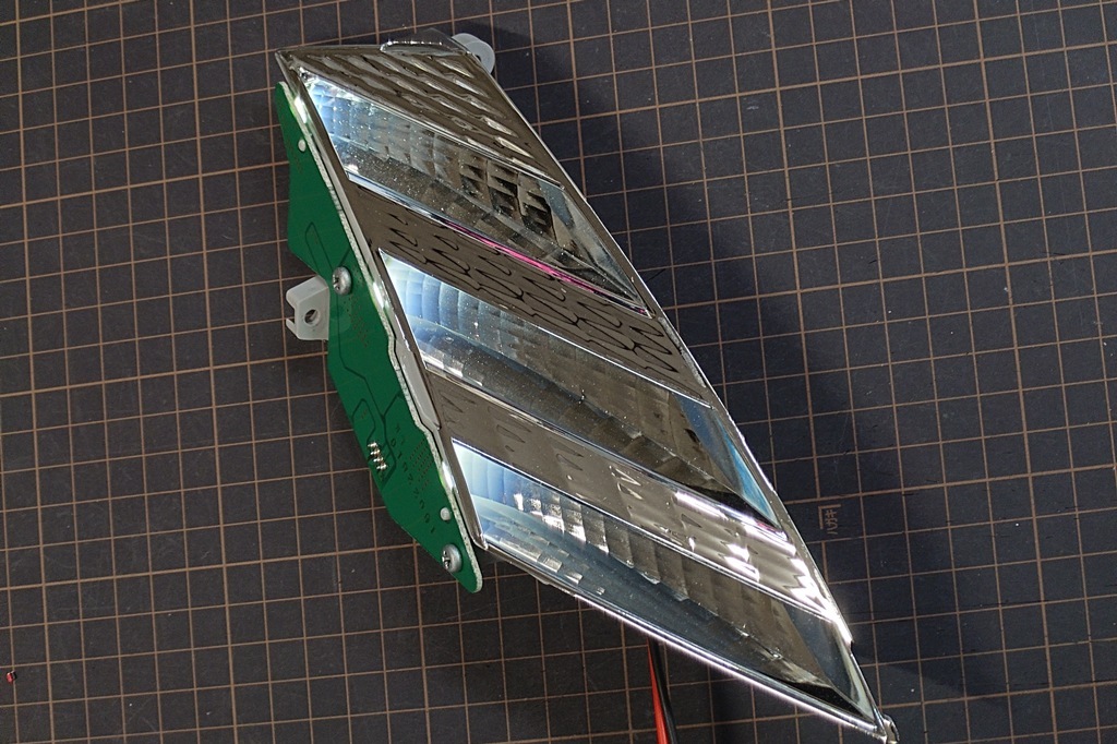 ベンツ w221 社外品後期ルックヘッドライト LED修理