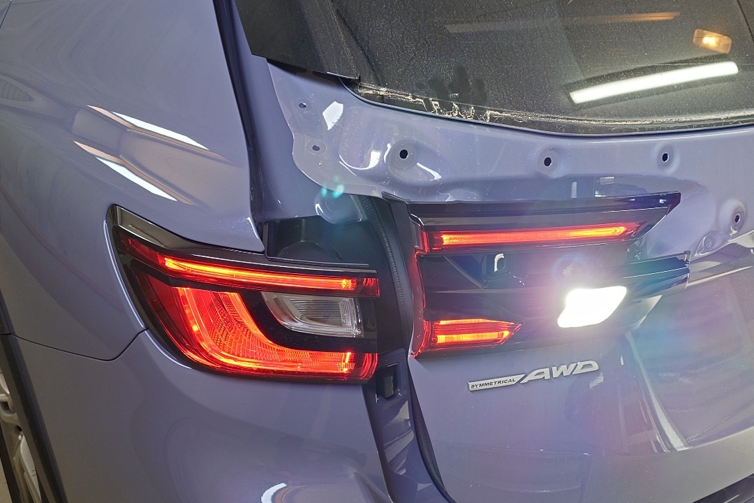 VN レヴォーグ レイバック LEDテールランプ