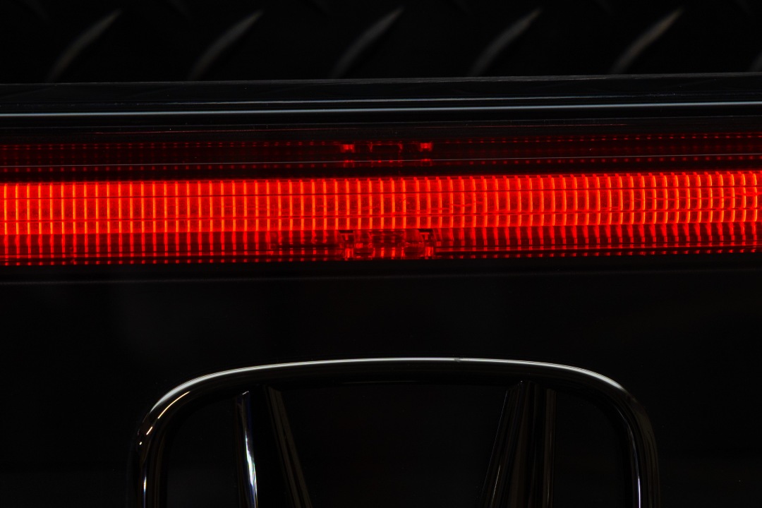 JW5 S660 純正加工LEDリアガーニッシュ