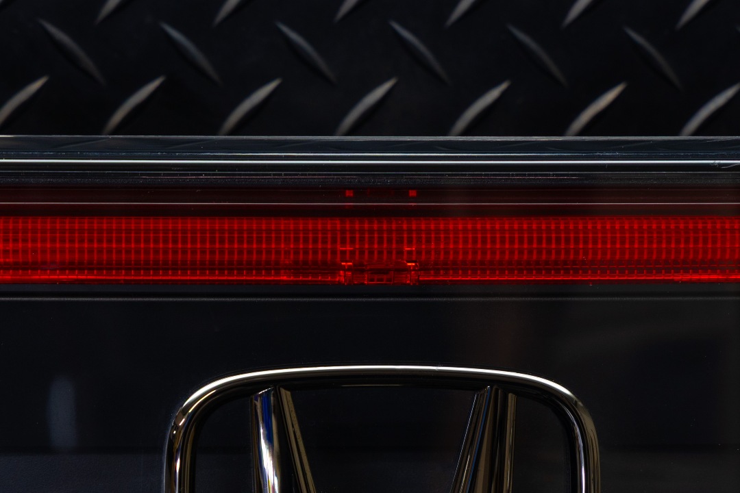 JW5 S660 純正加工LEDリアガーニッシュ