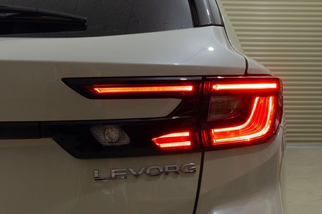 VN5 VNH レヴォーグ / レイバック 純正加工LED増設テールランプ