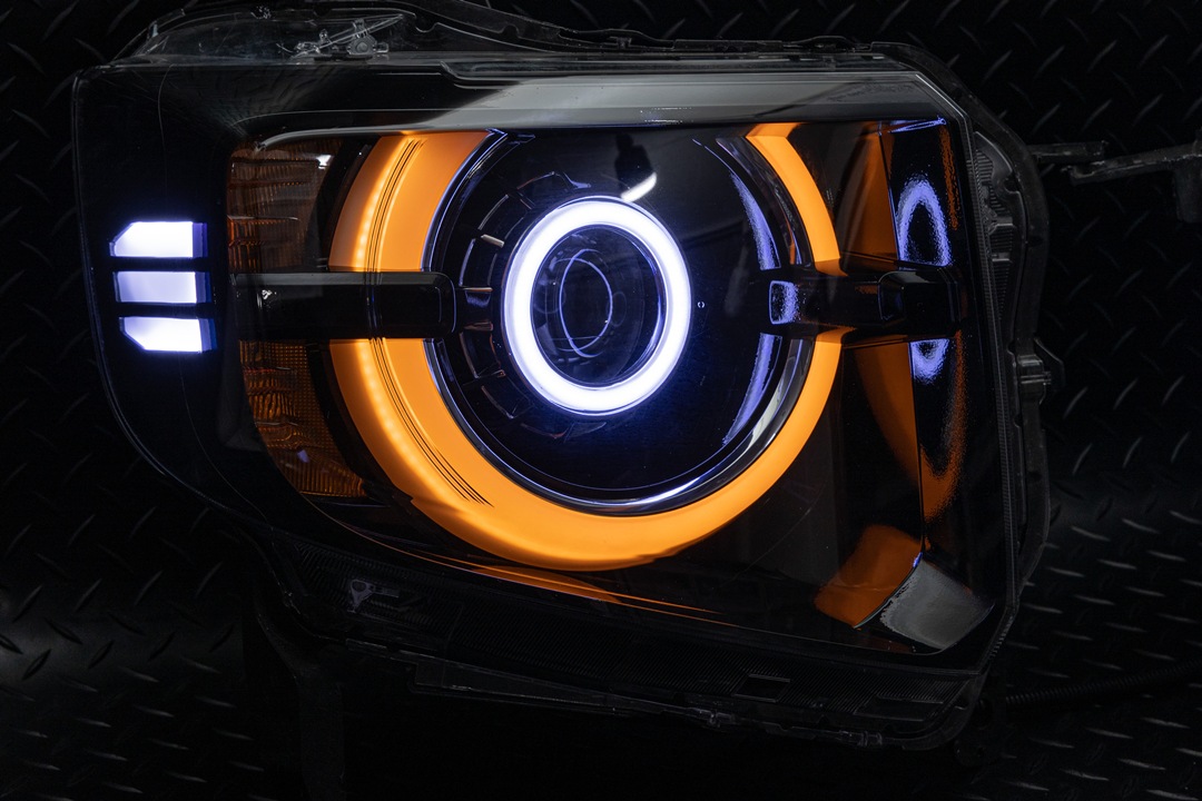 JJ N-VAN 他社加工ヘッドライト修理