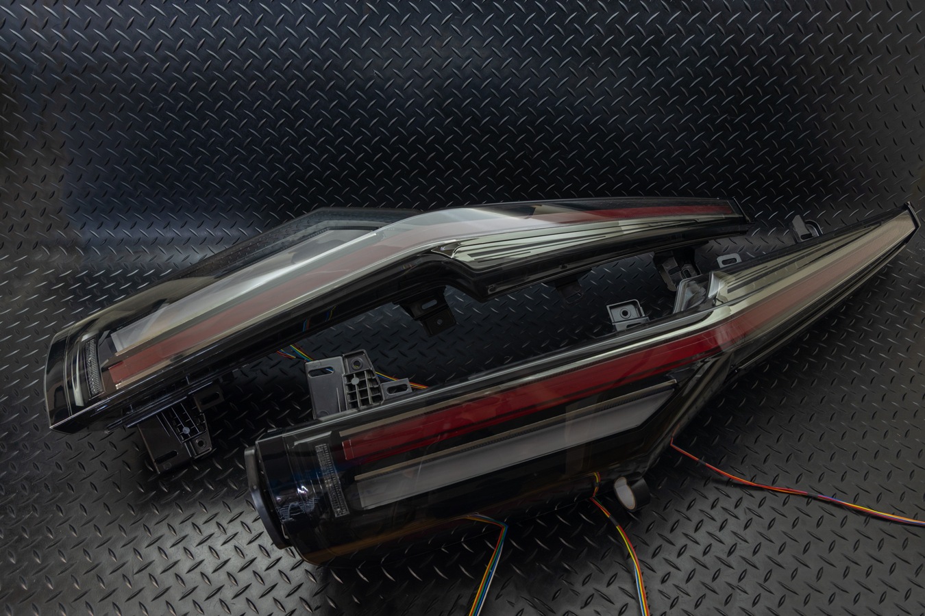 キャデラック エスカレード 日本対応LEDウインカー加工 2025年モデルテールランプ