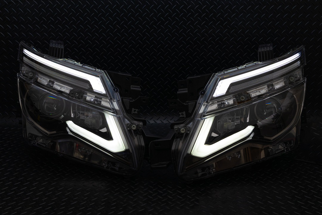 E52 エルグランド 後期 LED加工ヘッドライト 強発光デイライト/シーケンシャルウインカー