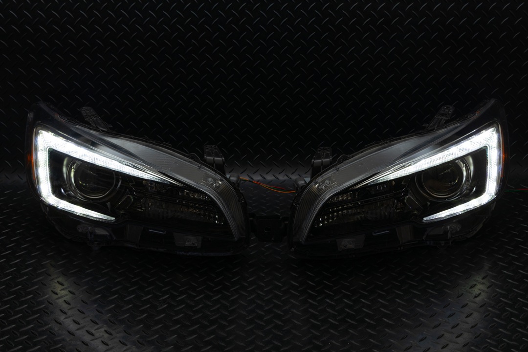 VAB WRX STI LEDウインカー/強発光デイライト ヘッドライト加工