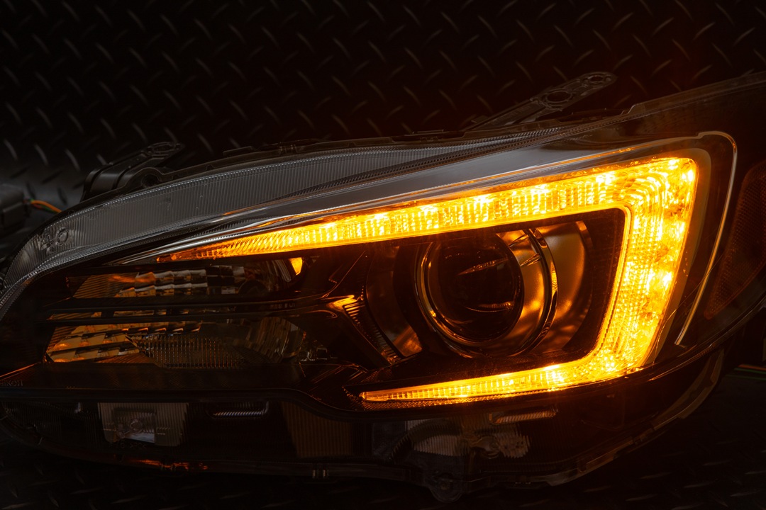 VAB WRX STI LEDウインカー/強発光デイライト ヘッドライト加工