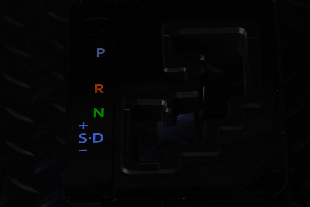 タンドラ シフト文字盤 光量アップLED加工