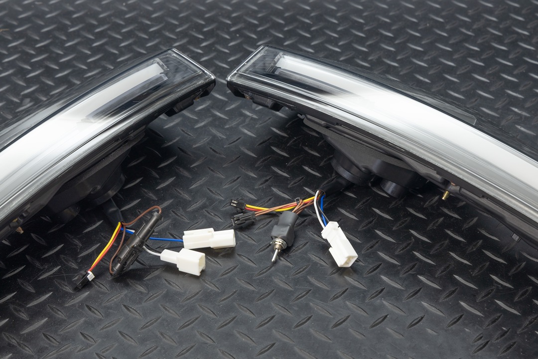 RV5/6 ヴェゼル 後期車両へ前期用社外テールランプ取り付け