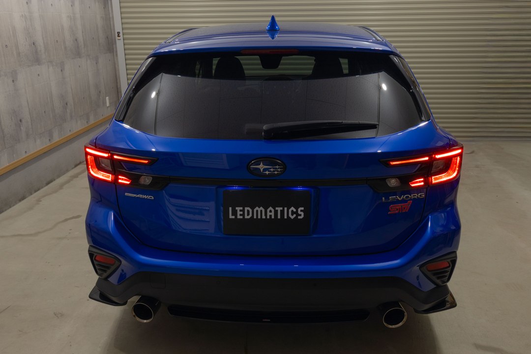 VN レヴォーグ 純正加工LED増設テールランプ 福井から取り付けでご来店