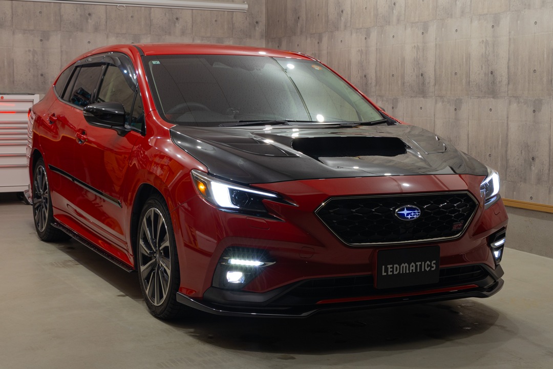 VN レヴォーグ シーケンシャルウインカー/強発光デイライト ヘッドライト加工