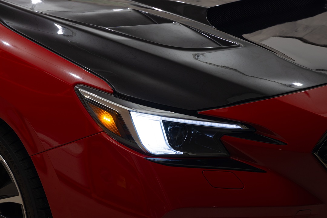 VN レヴォーグ シーケンシャルウインカー/強発光デイライト ヘッドライト加工