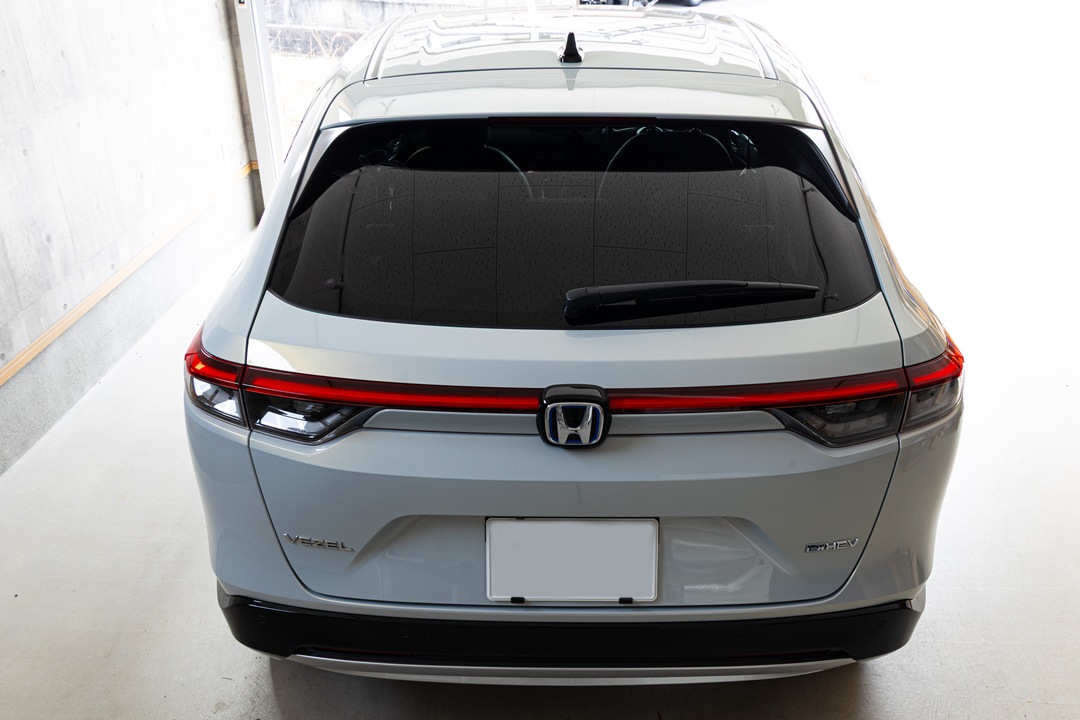 RV5/6 ヴェゼル 前期車両 後期テール移植のためご来店