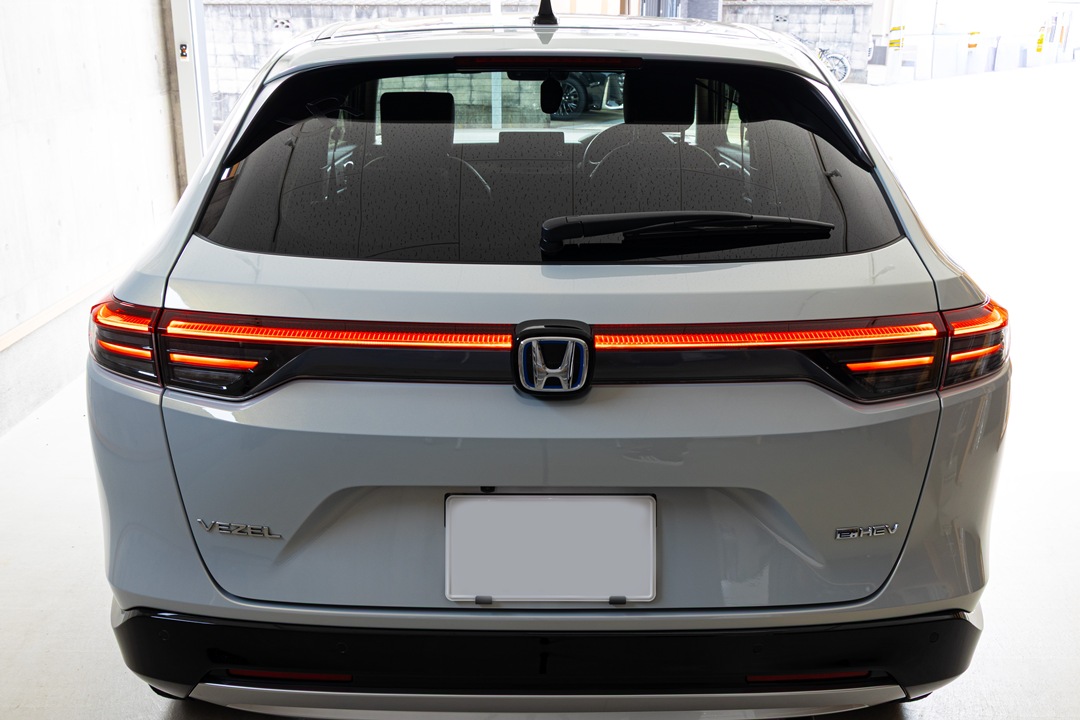 RV5/6 ヴェゼル 前期車両 後期テール移植のためご来店