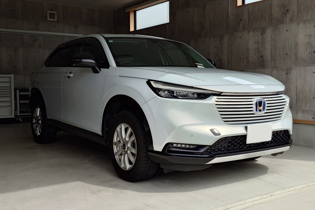 RV5/6 ヴェゼル 前期車両 後期テール移植のためご来店