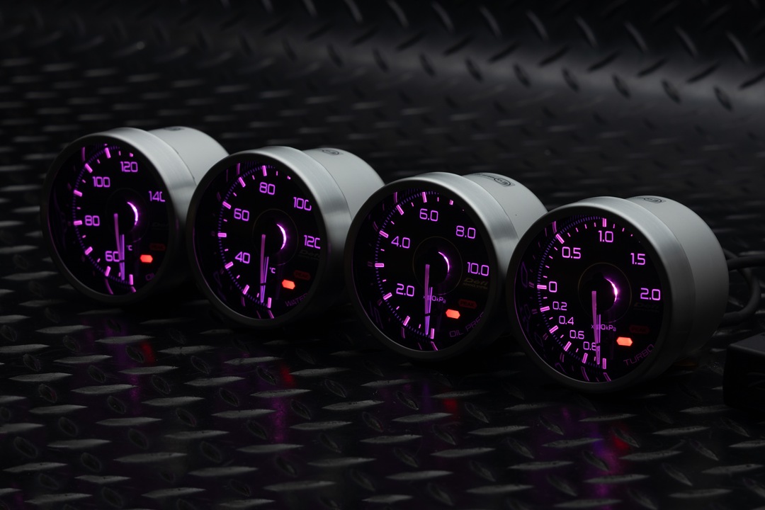 Defi ADVANCE A1 メーター ピンクLED打ち替え加工