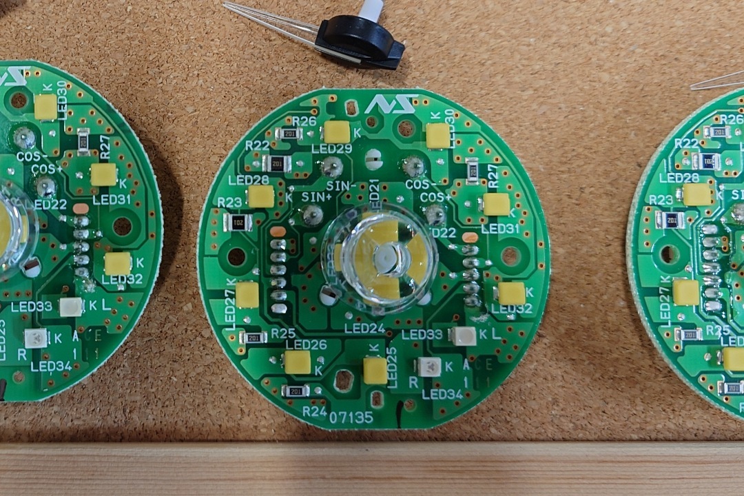 Defi ADVANCE A1 メーター ピンクLED打ち替え加工