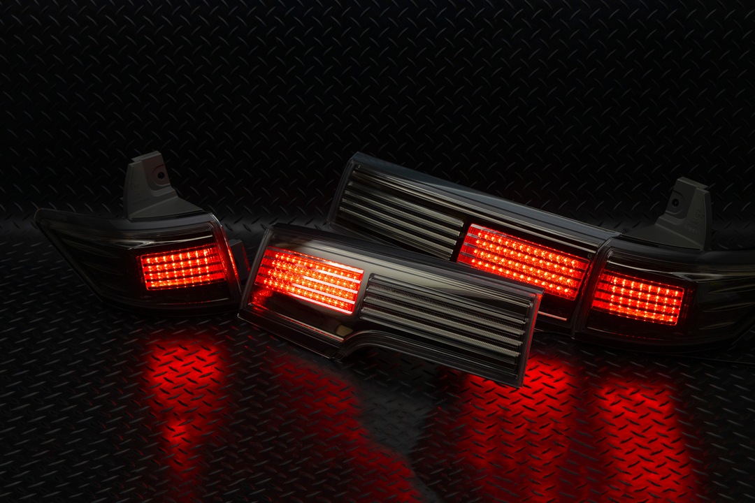 E52 エルグランド LED加工アッパーテール