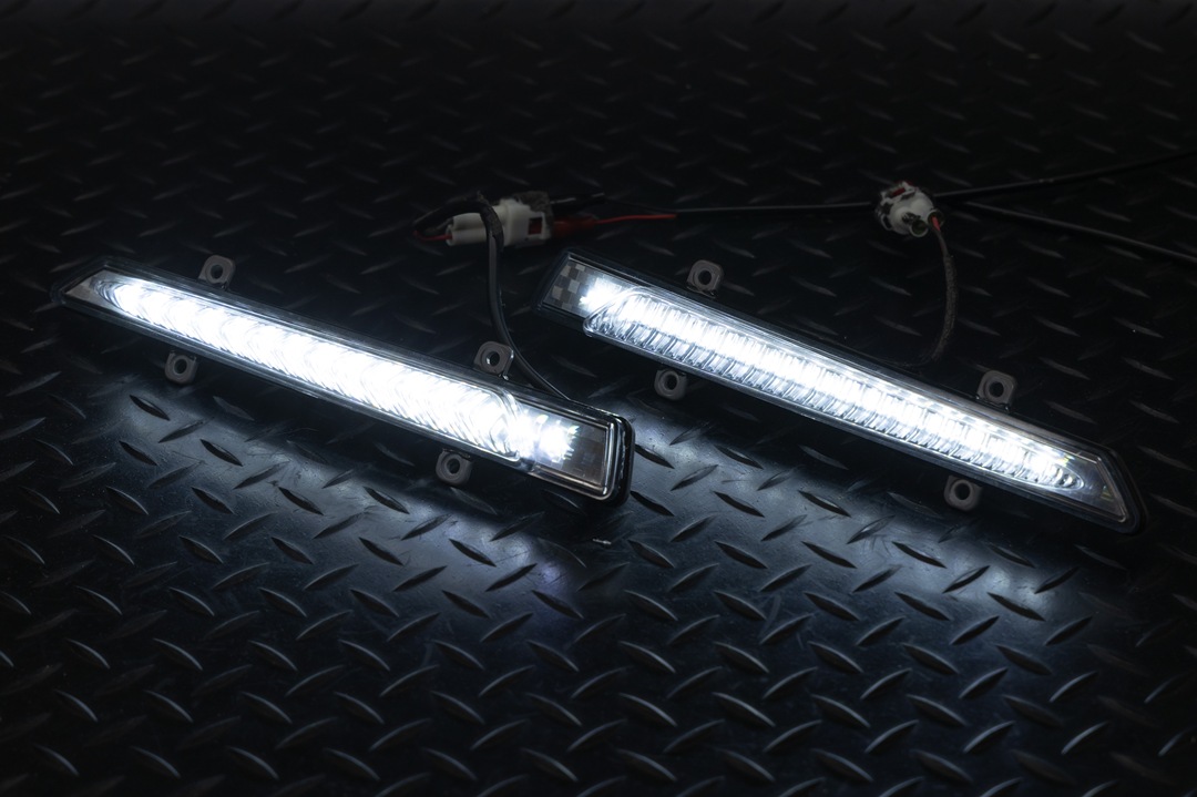 ZRR80 ヴォクシー シグネチャーイルミブレード LED打ち替え