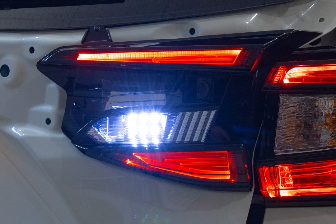 GU インプレッサ 純正加工LED増設テールランプ