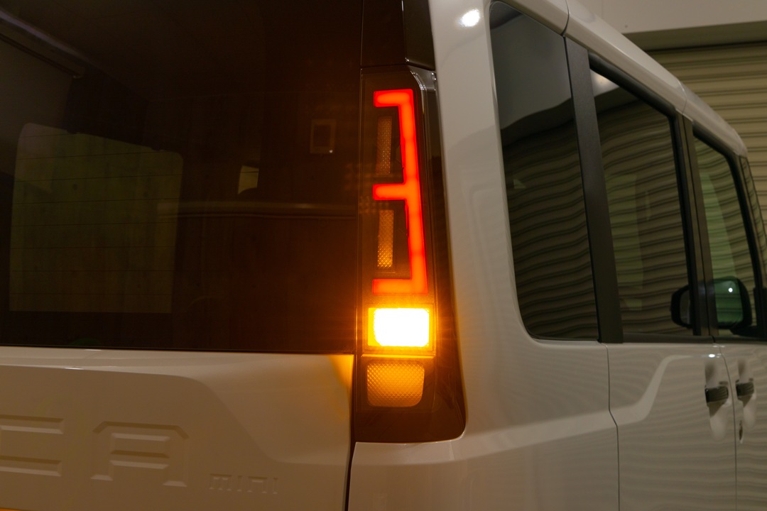 BA1A デリカミニ 純正加工LEDテールランプ 試作品完成