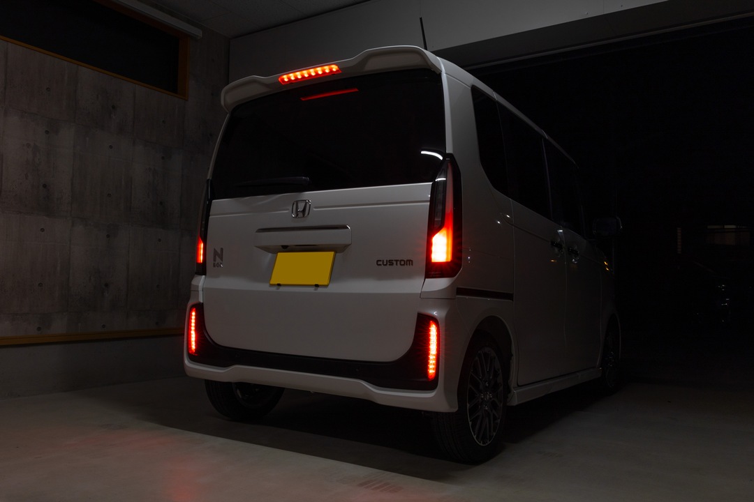 JF5/6 N-BOXカスタム LED加工テールランプなど デモカー外しパーツ放出