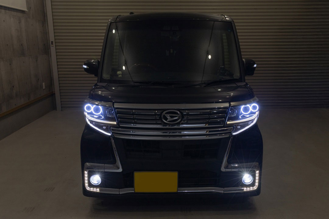 LA600S タントカスタム 他社加工ヘッドライト テープLED交換